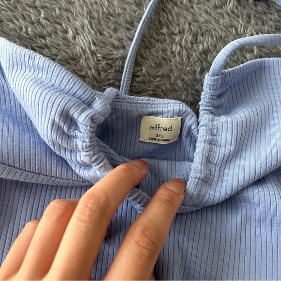 ARITZIA HALTER TOP - Picture 5 of 6